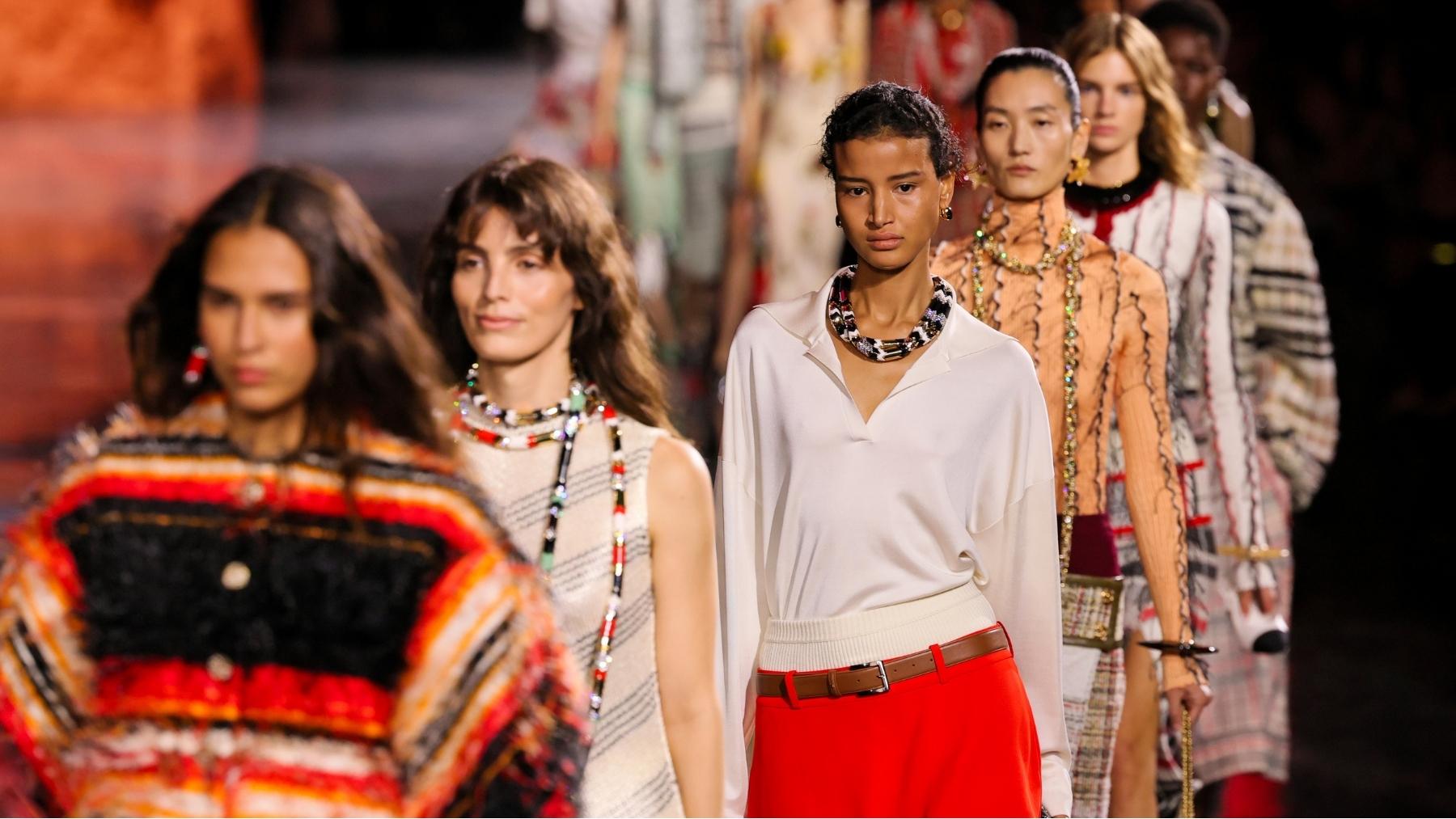 Paris Moda Haftası Takvimi: Moda Dünyasının Gözü Bu Sezon Hangi Defilelerde Olacak?