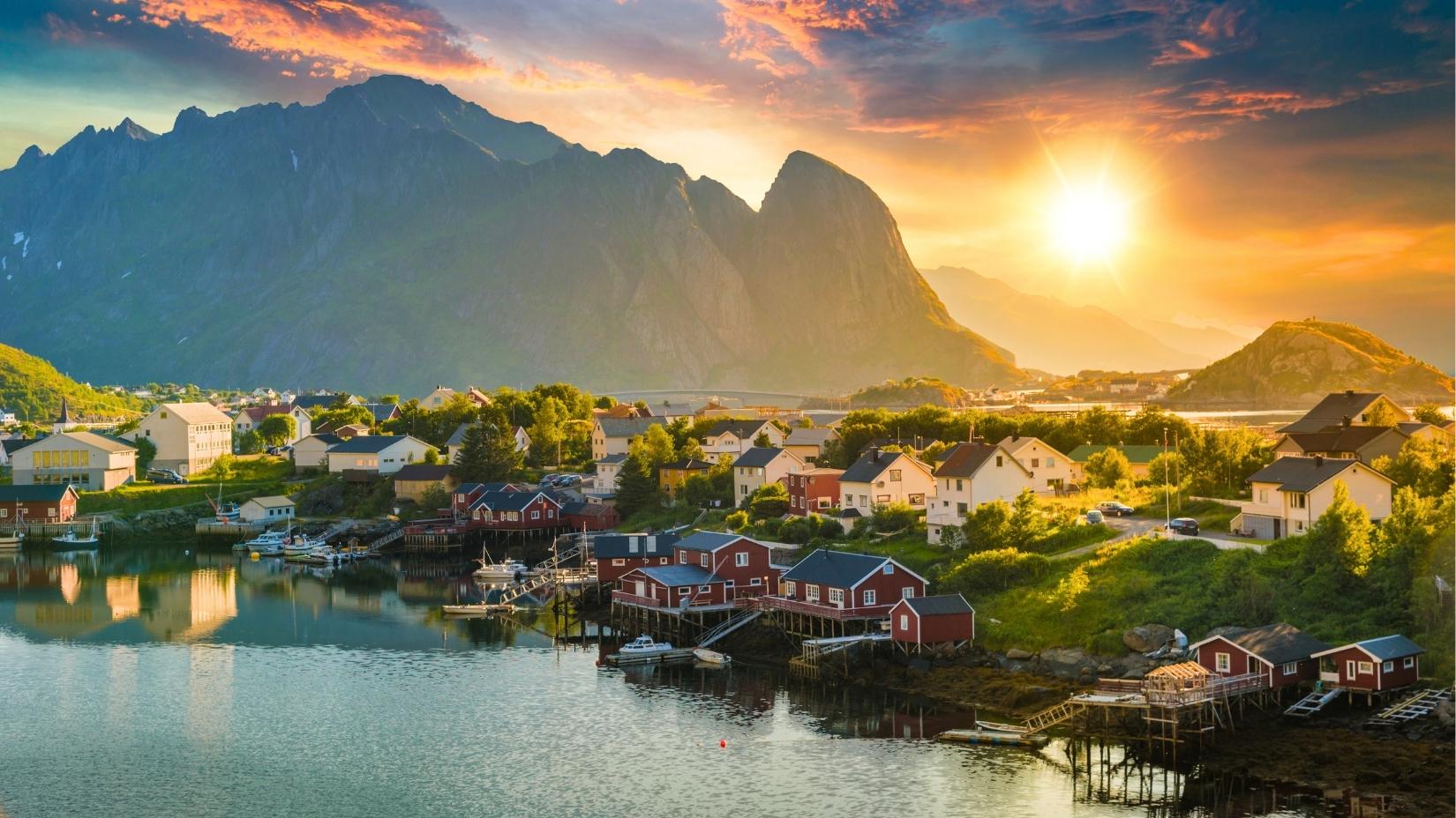 Norveç Fiyortları ve Lofoten Adaları Gezi Rehberi
