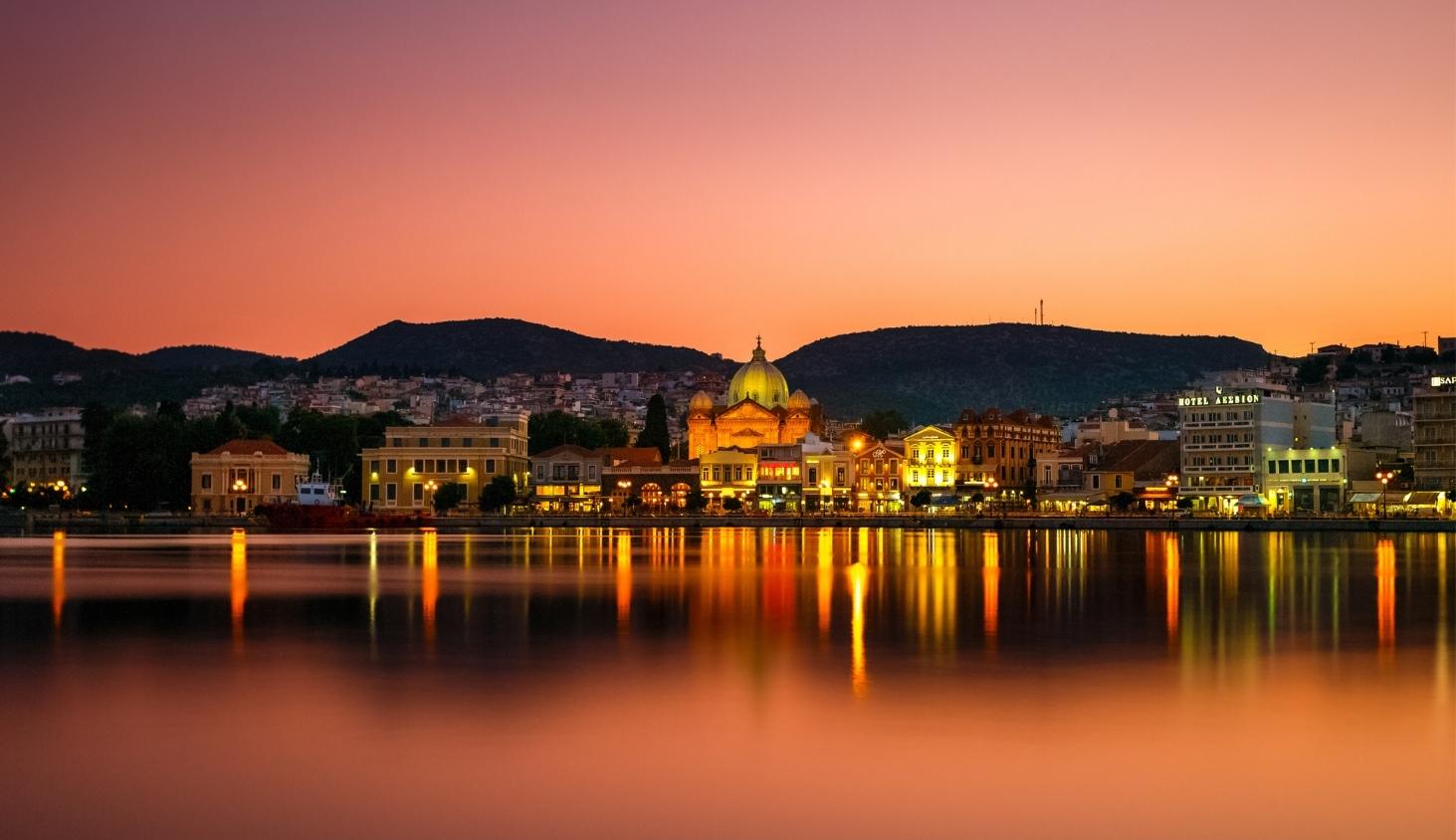 Midilli Adası Gezi Rehberi 2026: Gezilecek Yerler, Plajlar ve Oteller