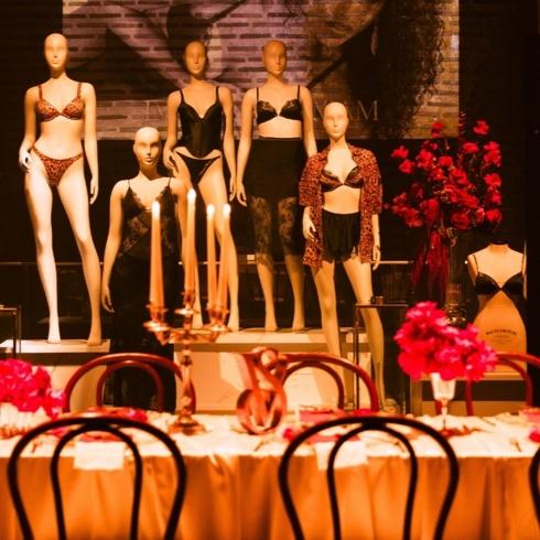 Şerefiye Sarnıcı'nda Moda Buluşması