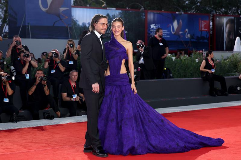 2026 Venedik Film Festivali: En İyi Kırmızı Halı Görünümleri