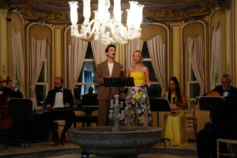 Yalıda Müzikli Gece