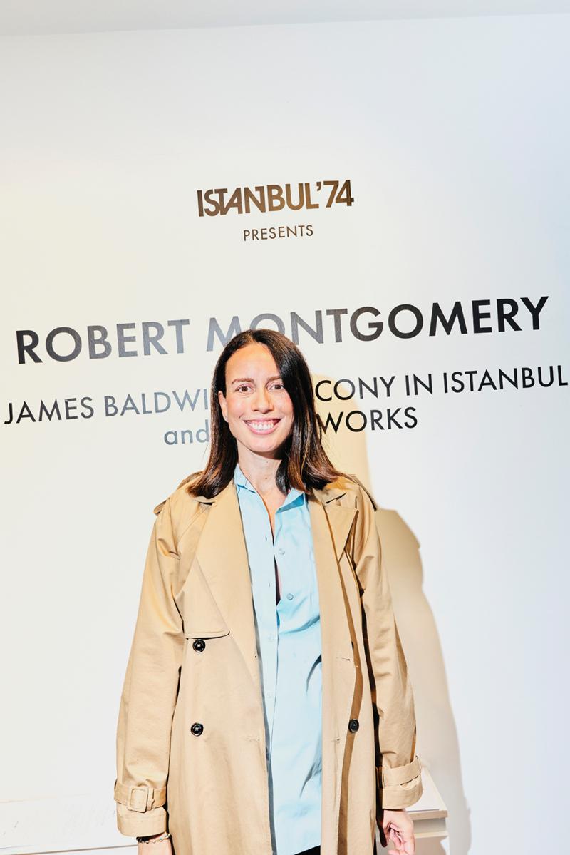 ISTANBUL'74 Robert Montgomery'nin Yeni Sergisine Ev Sahipliği Yapıyor