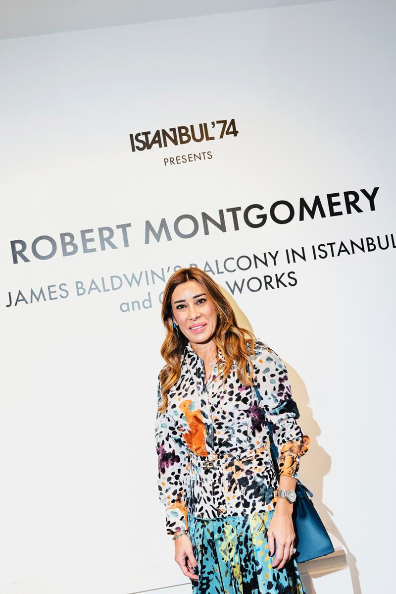 ISTANBUL'74 Robert Montgomery'nin Yeni Sergisine Ev Sahipliği Yapıyor