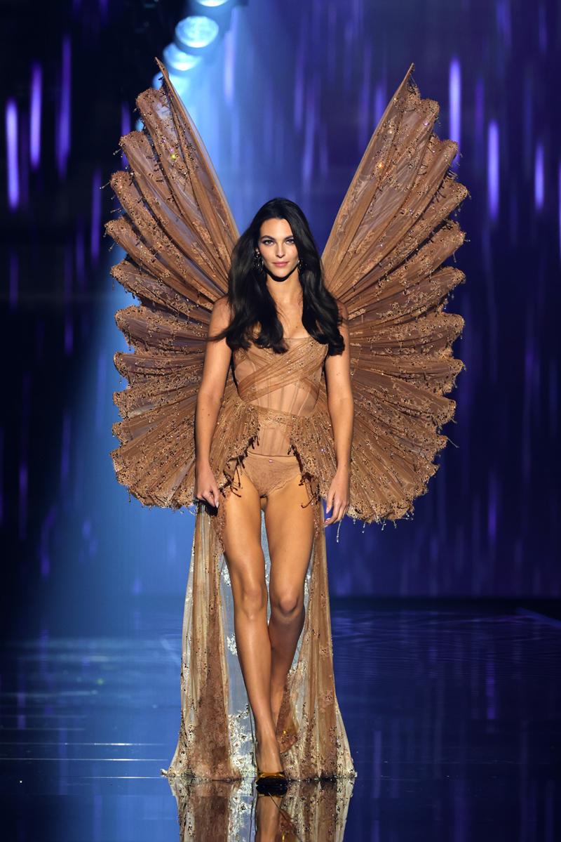Victoria's Secret Fashion Show 2026: Efsane Melekler ve Yeni Yüzler