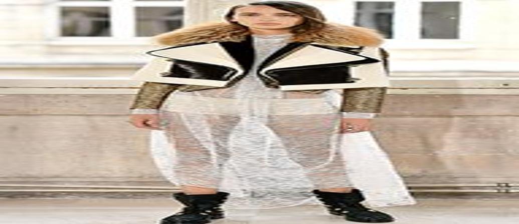 BOUCHRA JARRAR COUTURE’E GETİRDİĞİ SPOR YORUMLA TANINIYOR