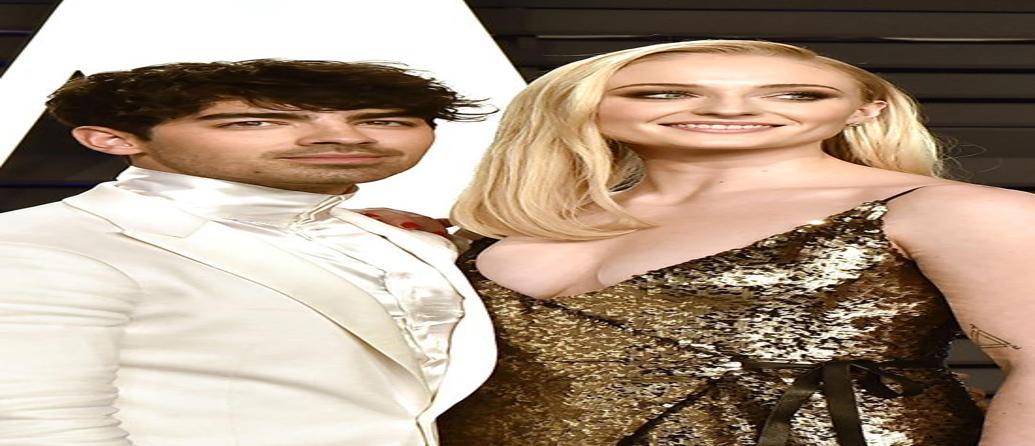 SOPHIE TURNER VE JOE JONAS NEDEN DÖVME YAPTIRDI?