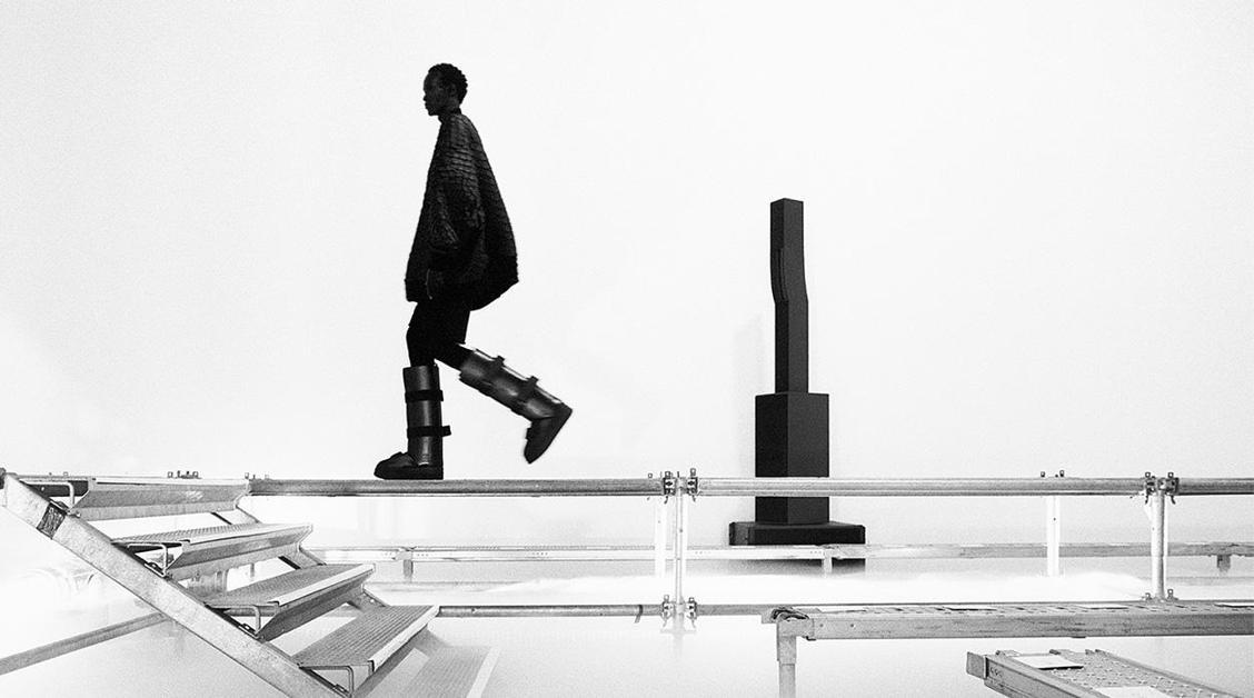Brütalist Değerler: Rick Owens "Temple of Love" Retrospektifi