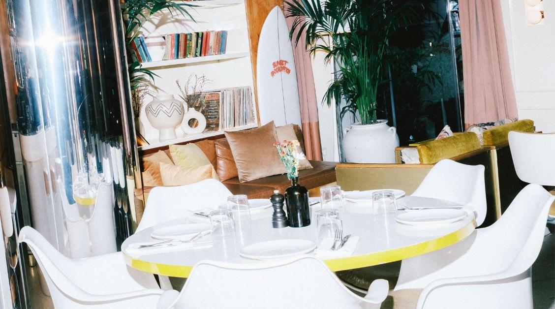 Şehre Uğrayan Atina Ruhu