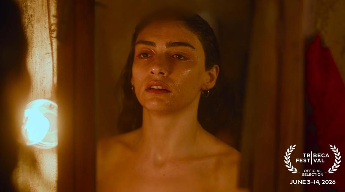 Tribeca'da Gururlandıran Bir Buluşma: Hazar Ergüçlü ve Alphan Eşeli