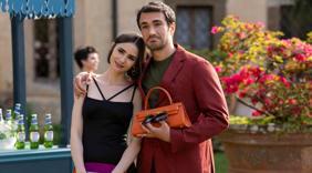 "Emily in Paris"in 6. Sezon Onaylandı: Avrupa Rotası Genişliyor, Aşklar ve Ajans Krizi Derinleşiyor