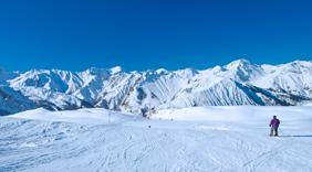 Zirve Kaçamaklar: Kış Tatilinin Zamansız Destinasyonları