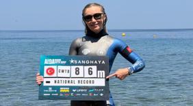 Şahika Ercümen'den Filipinler'de Türkiye Rekoru