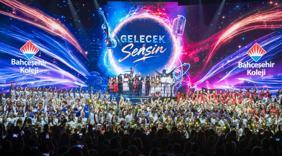 700 Öğrenci Geleceği Sahneye Taşıdı