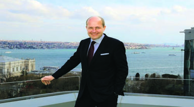 SWISSOTEL’İN DENEYİMLİ GENEL MÜDÜRÜ GERHARD STRUGER