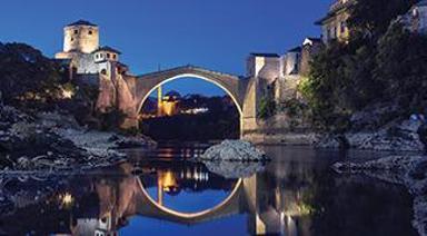 GÜZEL İNSANLARLA DOLU ŞEHİR MOSTAR