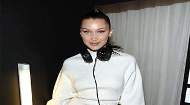 BELLA HADID NEW YORK SOKAKLARINDA