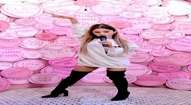 ARIANA GRANDE'NİN BALMUMU HEYKELİ