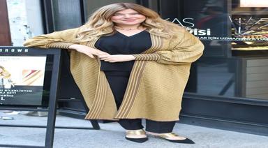 MODA VE SOSYETE’NİN BOBBİ BROWN SEÇKİSİ TANITILDI