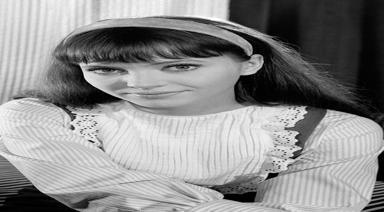 ANNA KARINA’YA VEDA