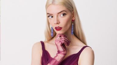 Anya Taylor-Joy'un Bvlgari Mücevherleri