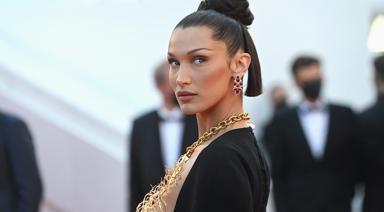 Bella Hadid Victoria's Secret'a Neden Döndüğünü Açıklıyor