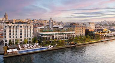 The Peninsula Istanbul The Lobby'de Caz Performansları