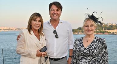 Boğaz'ın Kalbinde Şık Bir Yaz Akşamı