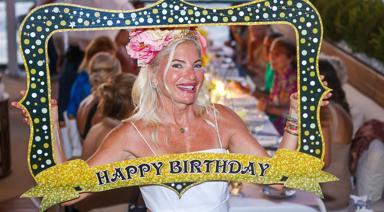 “Yaz Akşamı” Konseptli Sürpriz Kutlama