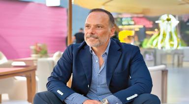 Nice 20 Yıllara: Emre Dökmeci'nin Contemporary Istanbul Yolculuğu