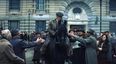 “Peaky Blinders: Ölümsüz Adam”: Shelbylerin En Büyük Mücadelesi