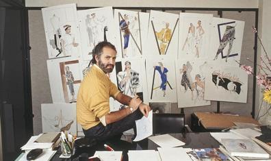 Prada, Versace'yi Satın Aldı!