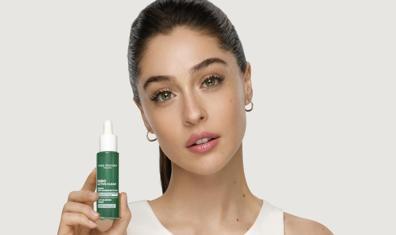 Yves Rocher'nin Yeni Yüzü Cemre Baysel