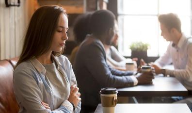 Yeni İnsanlarla Tanışma Korkusu Nasıl Yenilir?