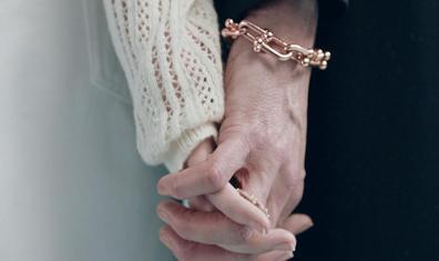 Tiffany'den Annelere Işıltılı Bir Övgü