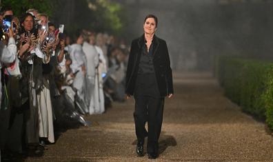 Maria Grazia Chiuri Dior'a Veda Ediyor