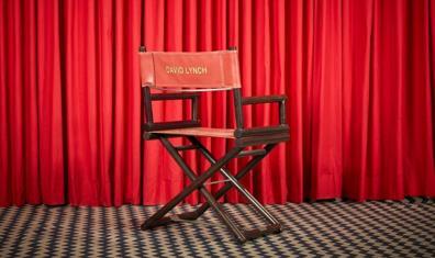 David Lynch Hayranlarından Müzayede Sürprizi