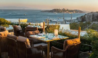 İstanbul'un En İyi Rooftop Mekanları