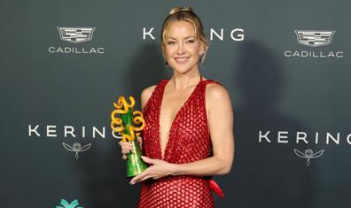 2026 Palm Springs Ödülleri: En İyi Kırmızı Halı Görünümleri