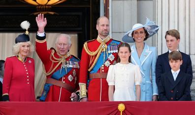 Trooping the Colour 2026: Kraliyet Ailesinin Köklü Geleneği