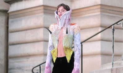 Paris Haute Couture Haftası Schiaparelli ile Başladı!