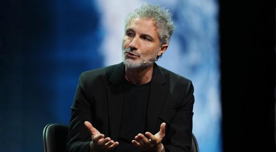 Bottega Veneta'da Veda Zamanı: Leo Rongone Moncler Group CEO'luğuna Geçiyor!