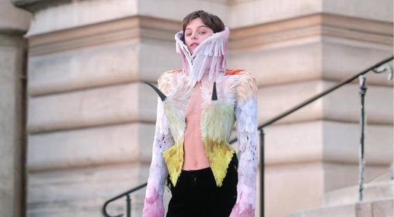 Paris Haute Couture Haftası Schiaparelli ile Başladı!