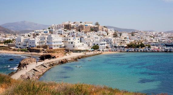 Naxos Adası Gezi Rehberi 2026: Gezilecek Yerler, Plajlar ve Oteller