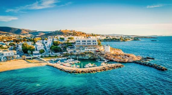 Paros Adası Gezi Rehberi 2026: Gezilecek Yerler, Plajlar ve Oteller
