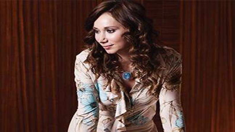 İZMİR’İN BAŞARILI VE SOSYAL İŞ KADINI MAHRU GÜREL