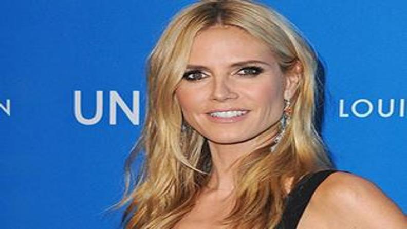 HEIDI KLUM’DAN HARİKA BACAKLAR İÇİN ÖNERİLER