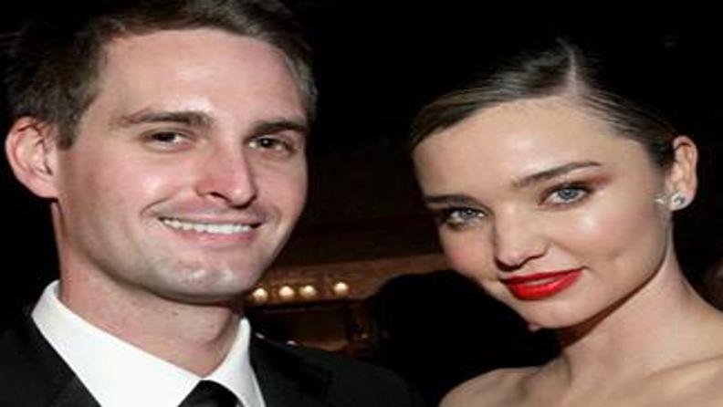 MIRANDA KERR VE EVAN SPIEGEL EVLENDİ