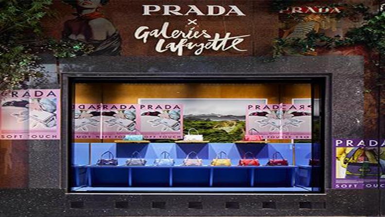 PRADA PARİS'İ ELE GEÇİRDİ