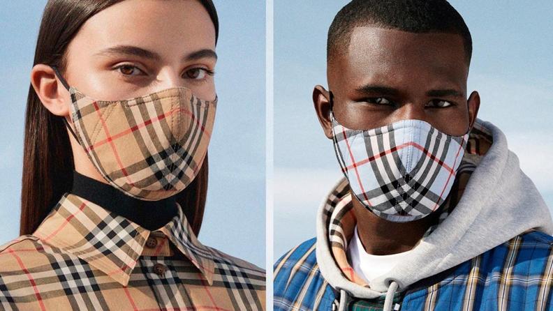 Burberry Yüz Maskesi Tasarladı